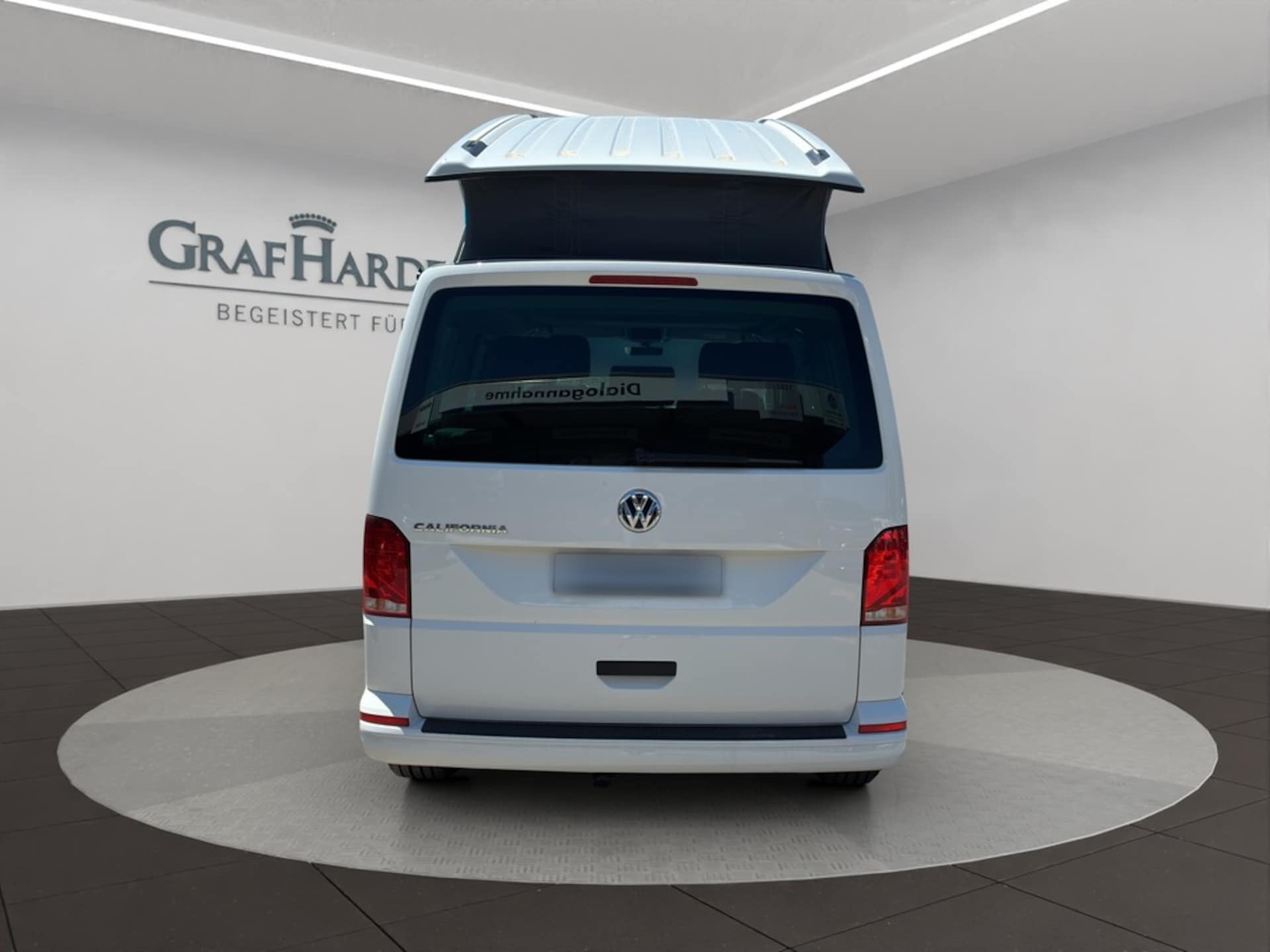 Volkswagen T6.1 California Beach