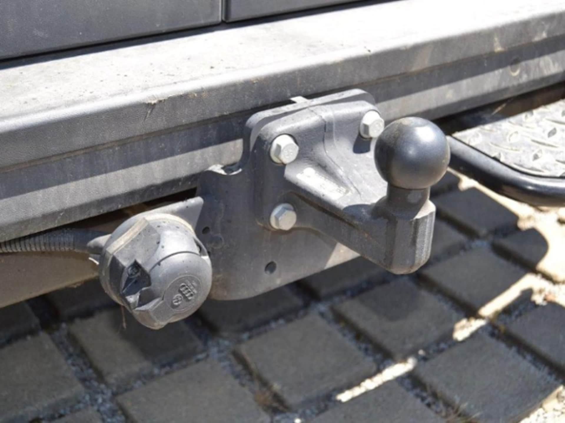 Volkswagen Crafter Kasten mittlerer Radstand
