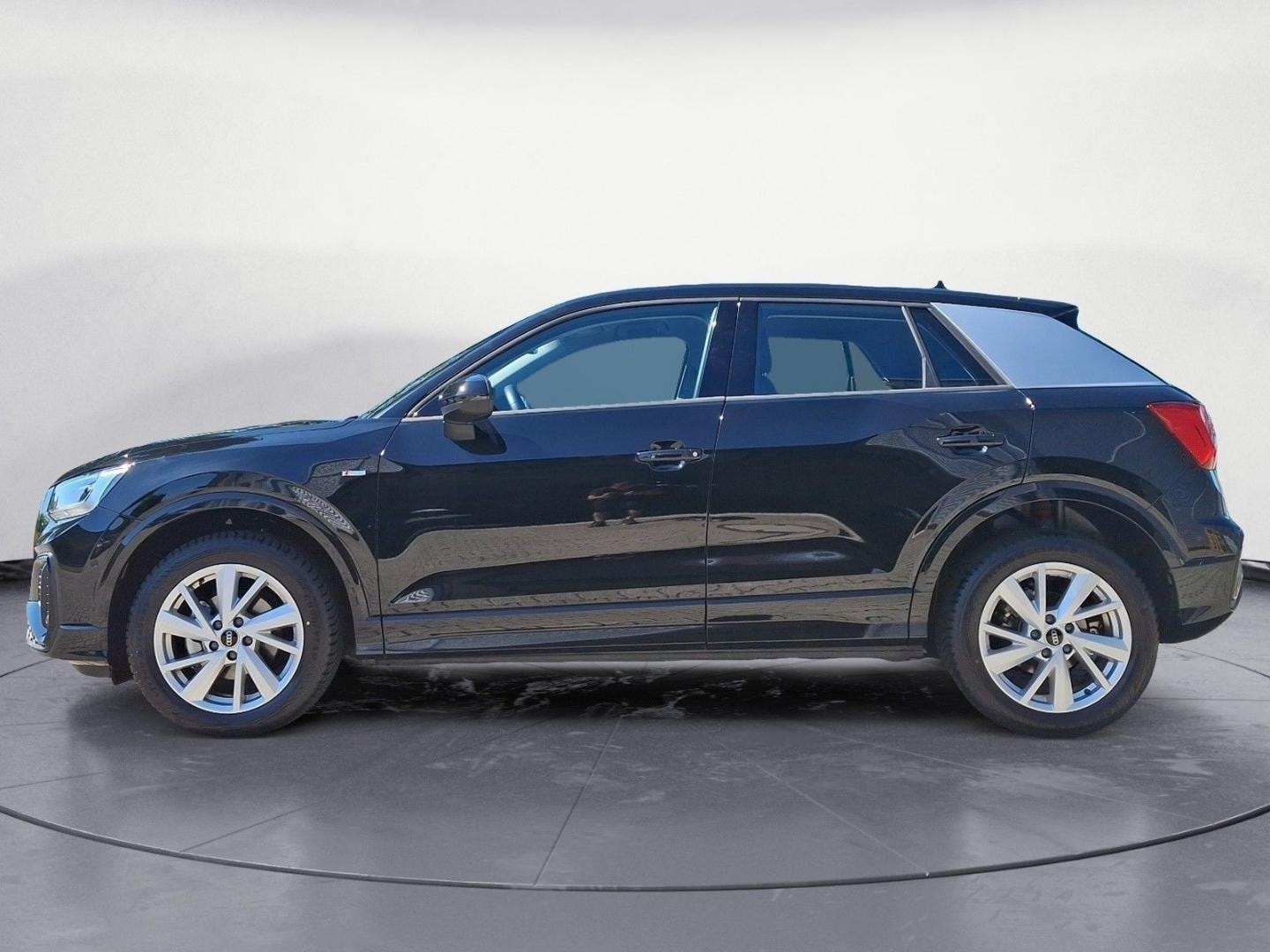 Bild über Audi Q2 S line 35 TFSI S tronic - für weitere Informationen kontaktieren Sie den Audi Partner