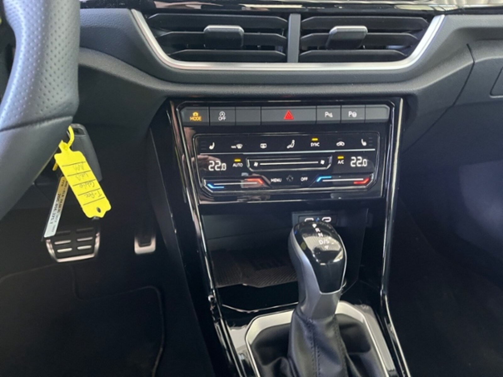 Volkswagen T-Roc Cabriolet – Bild 15