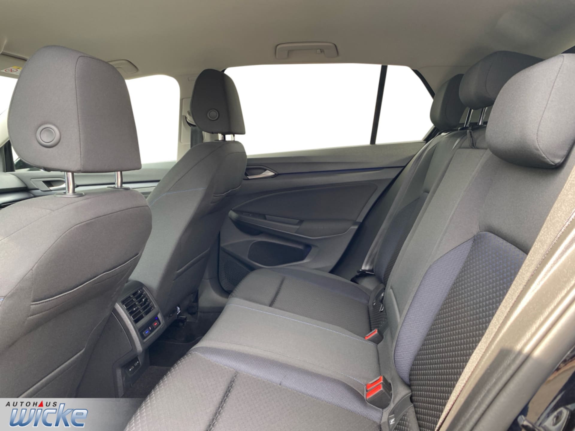 Volkswagen Golf United
