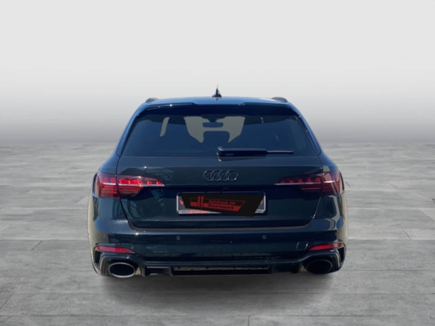 Bild über Audi RS 4 Avant TFSI quattro tiptronic - für weitere Informationen kontaktieren Sie den Audi Partner