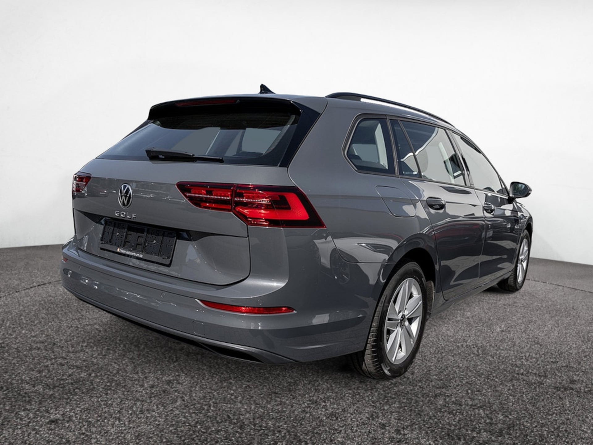 Volkswagen Golf Variant Life