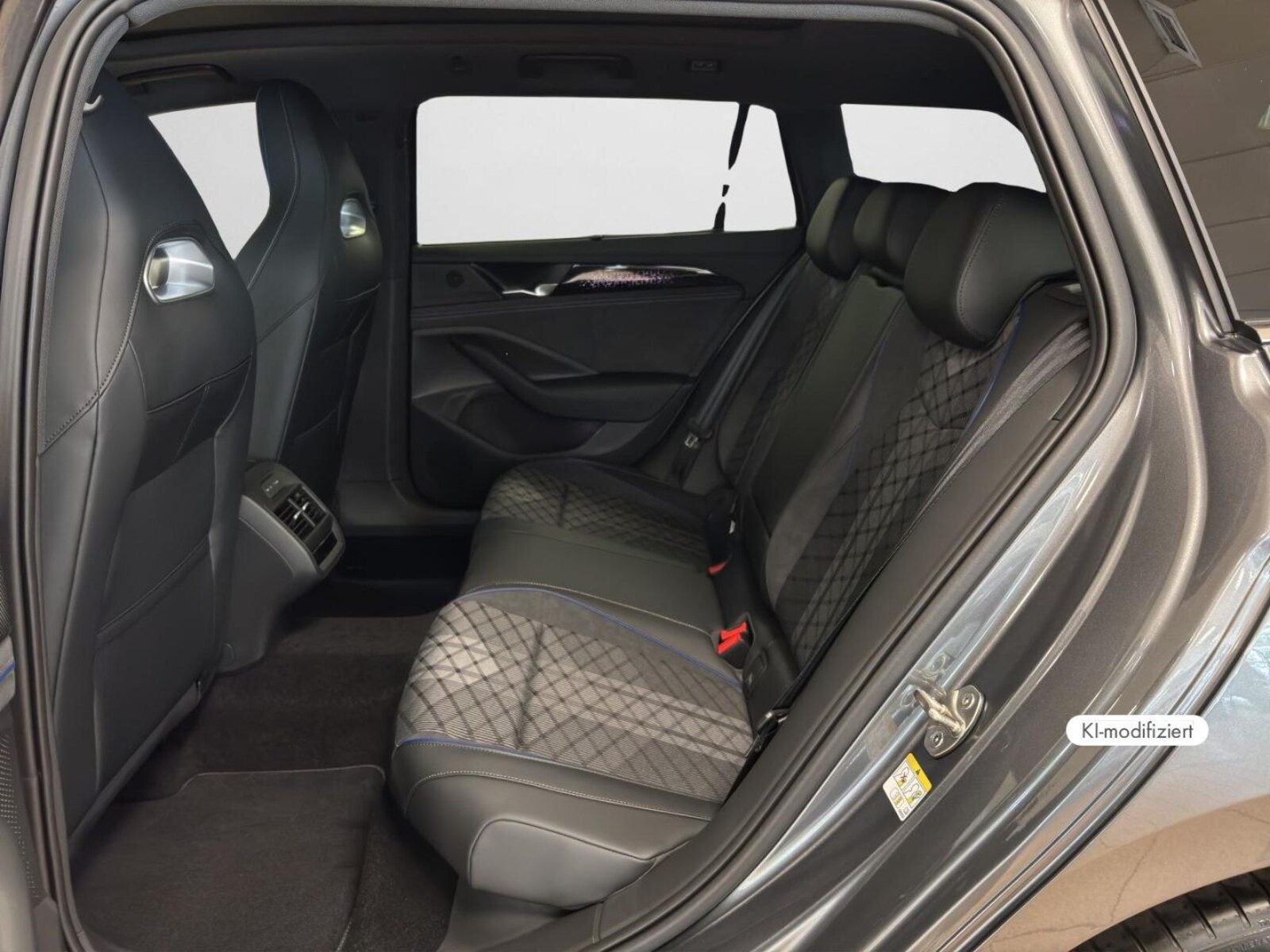Volkswagen Passat – Bild 14