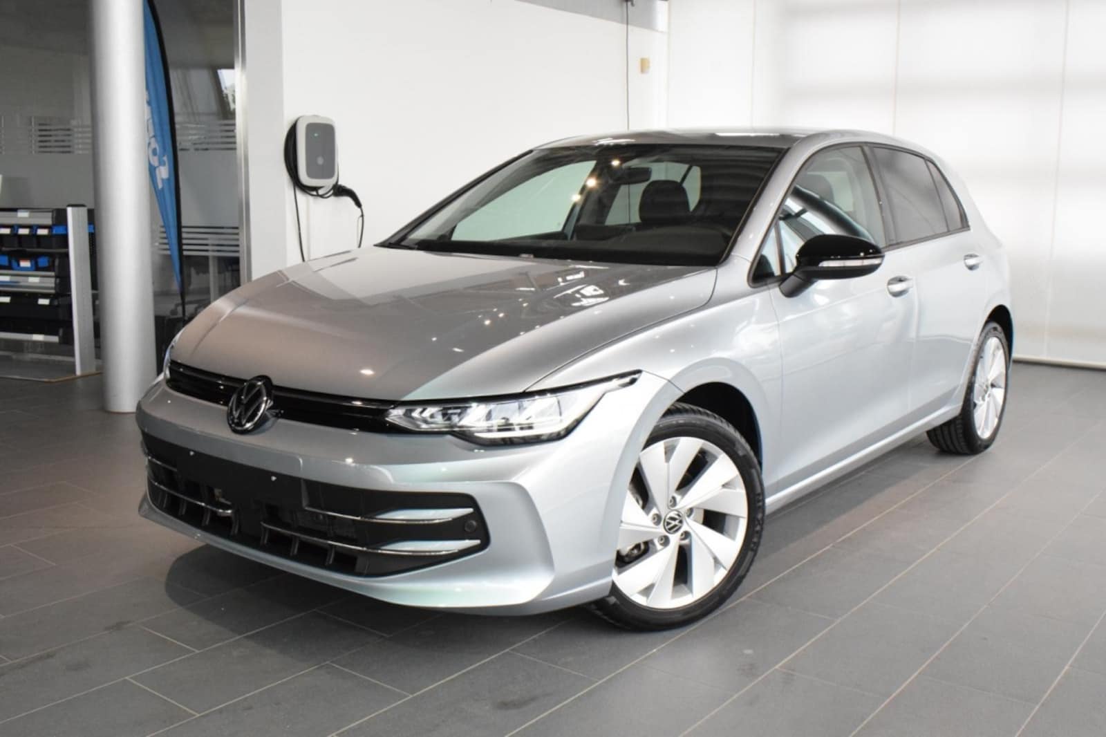 Volkswagen Golf – Bild 2