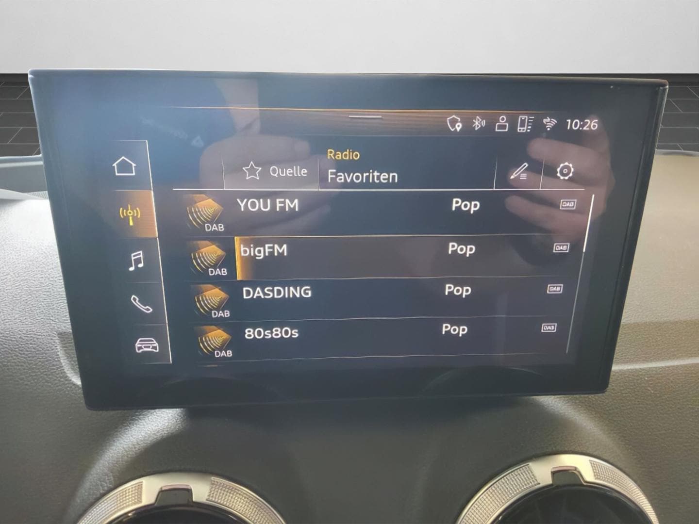 Bild über Audi Q2 S line 40 TFSI quattro S tronic - für weitere Informationen kontaktieren Sie den Audi Partner