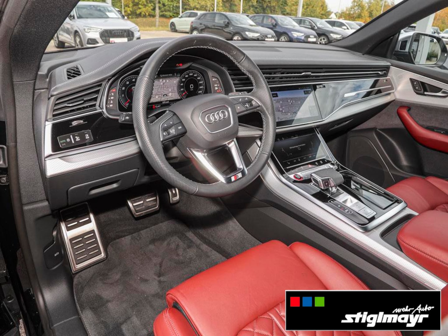 Bild über Audi SQ8 SUV TFSI quattro tiptronic - für weitere Informationen kontaktieren Sie den Audi Partner