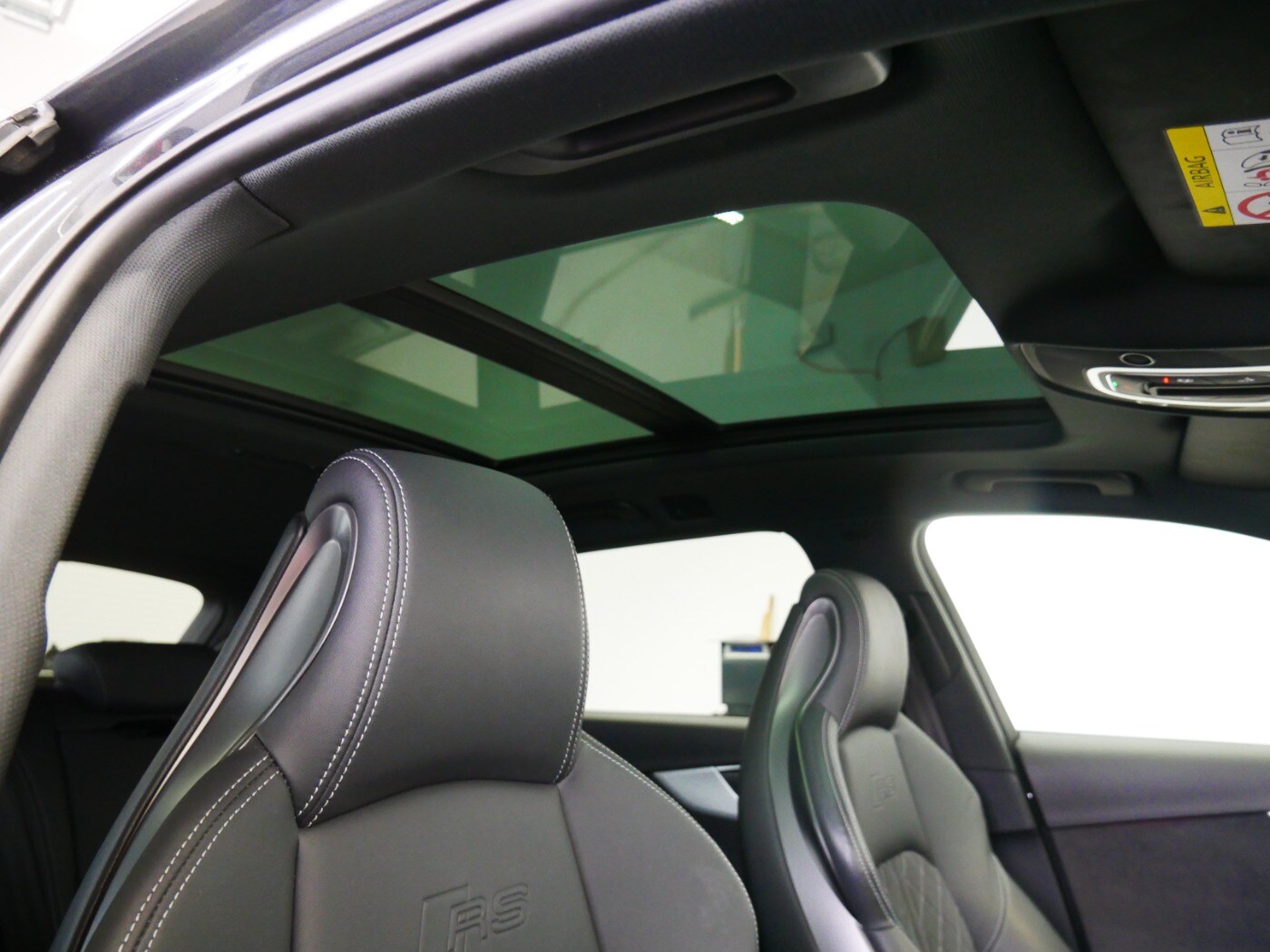 Image about Audi RS 4 Avant TFSI quattro tiptronic