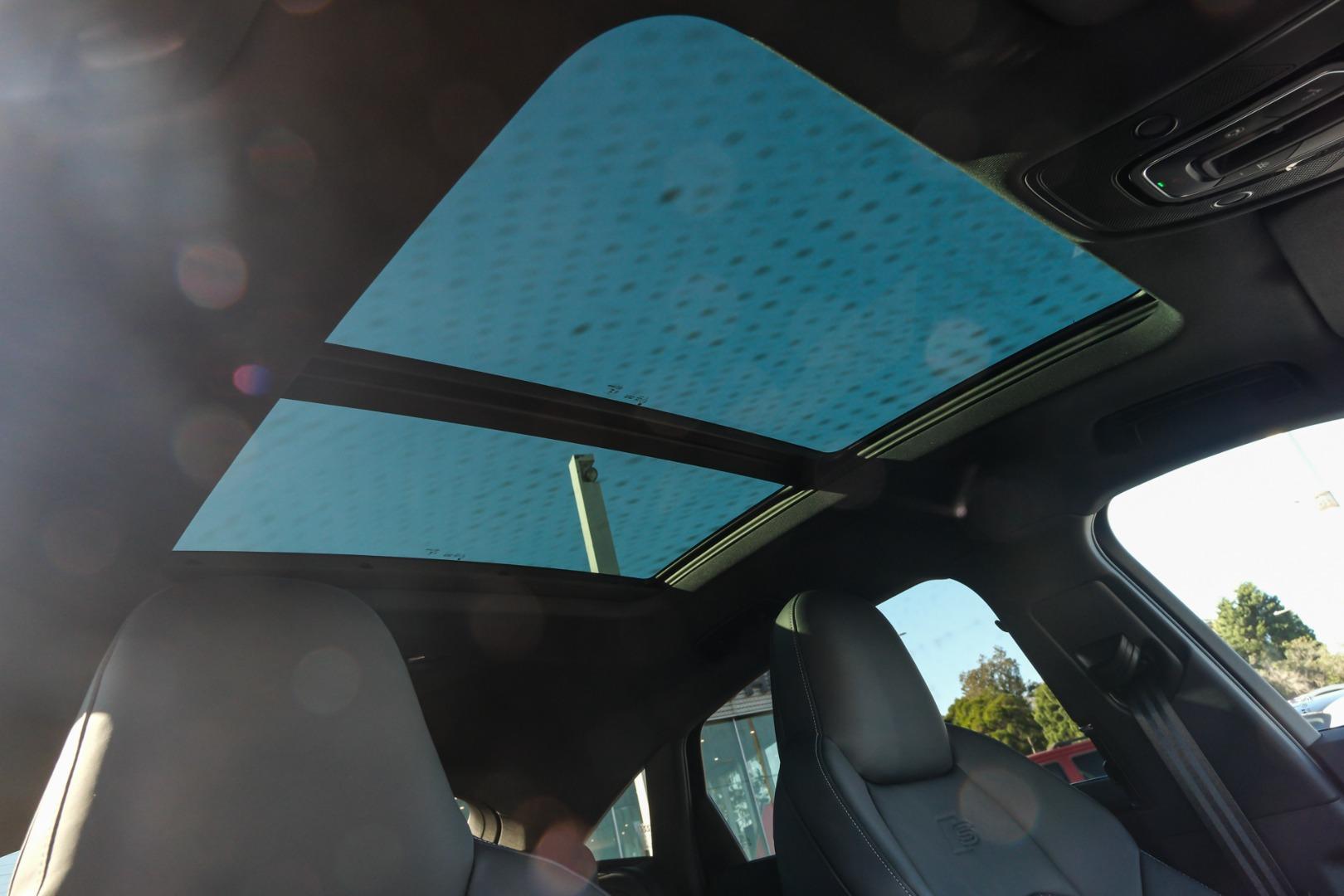 Image about Audi SQ8 Sportback e-tron e-tron quattro