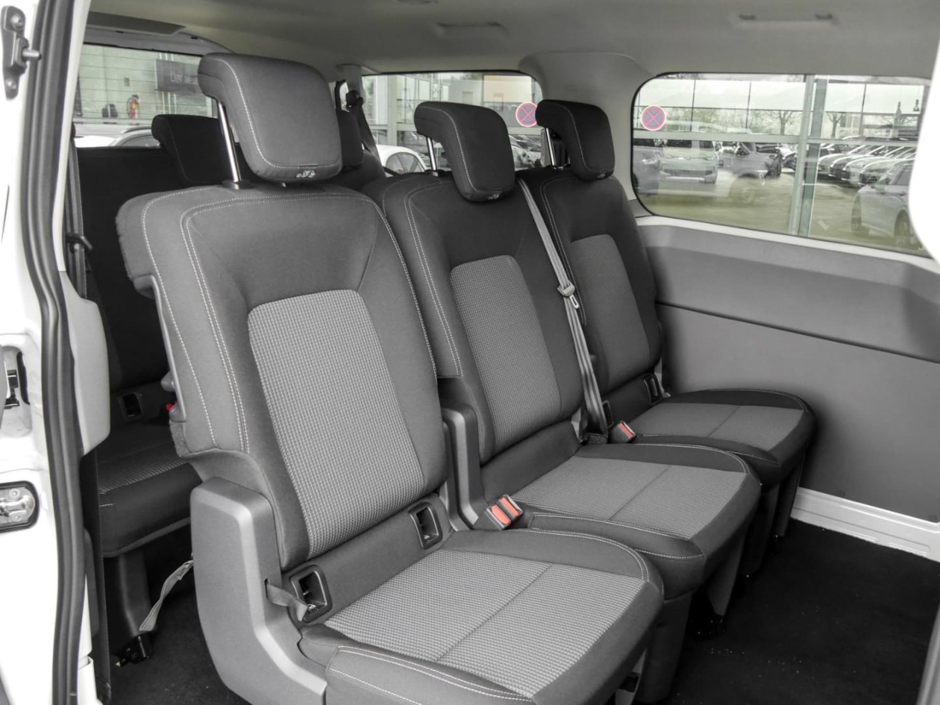 Volkswagen Transporter Kombi kurzer Radstand