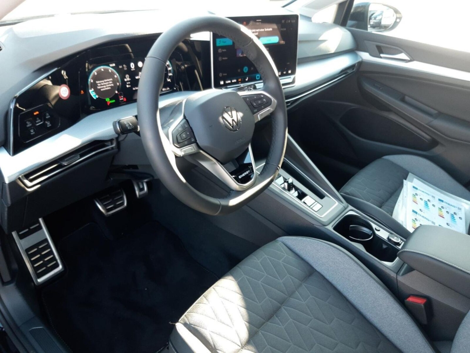 Volkswagen Golf Variant – Bild 11