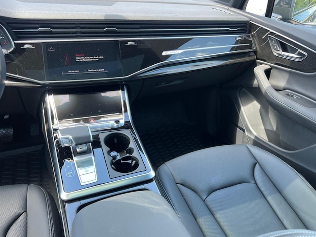 2026 Audi Q7 Premium Plus - Photo 17