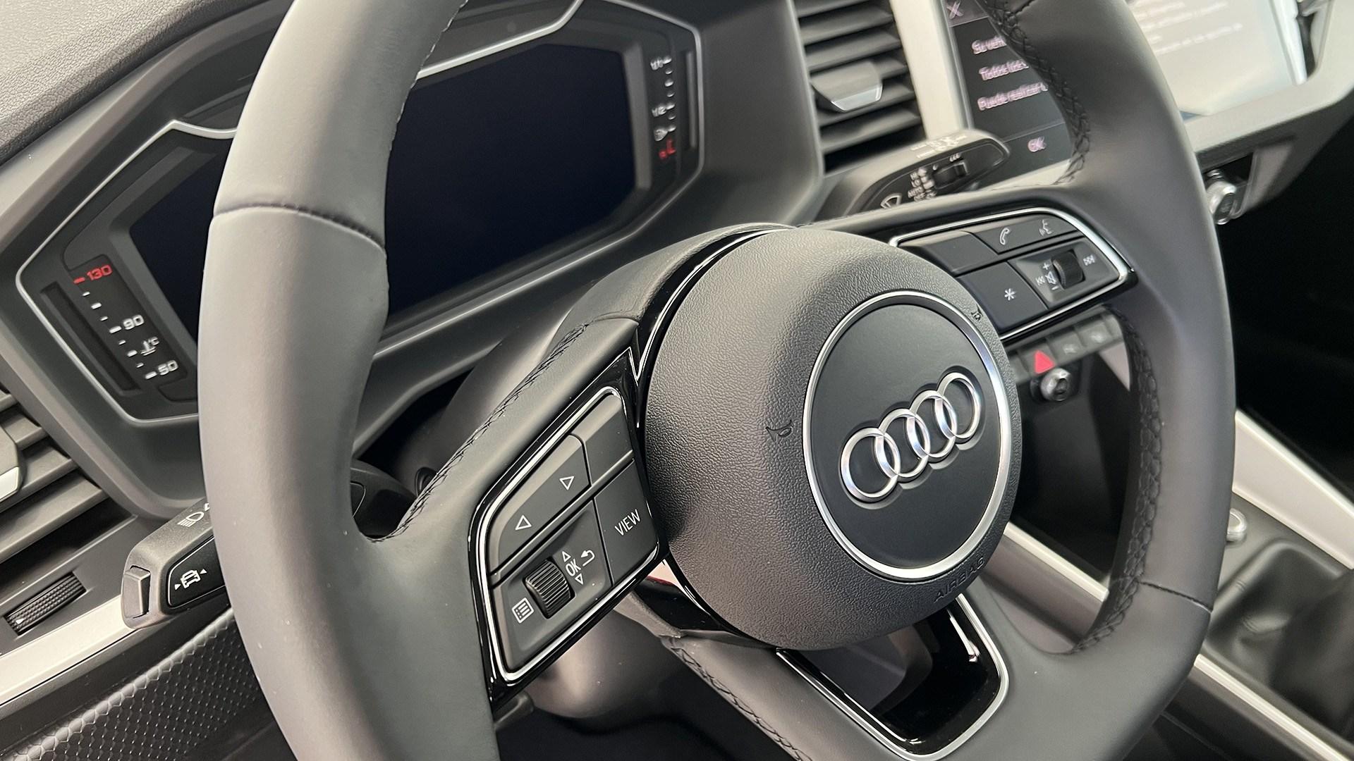 Image about Audi A1 Sportback Adrenalin edition 30 TFSI 81 kW (110 CV) 6 vel.