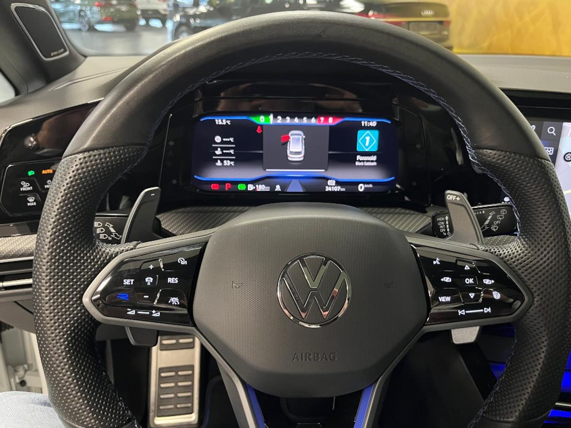 Volkswagen Golf Variant R