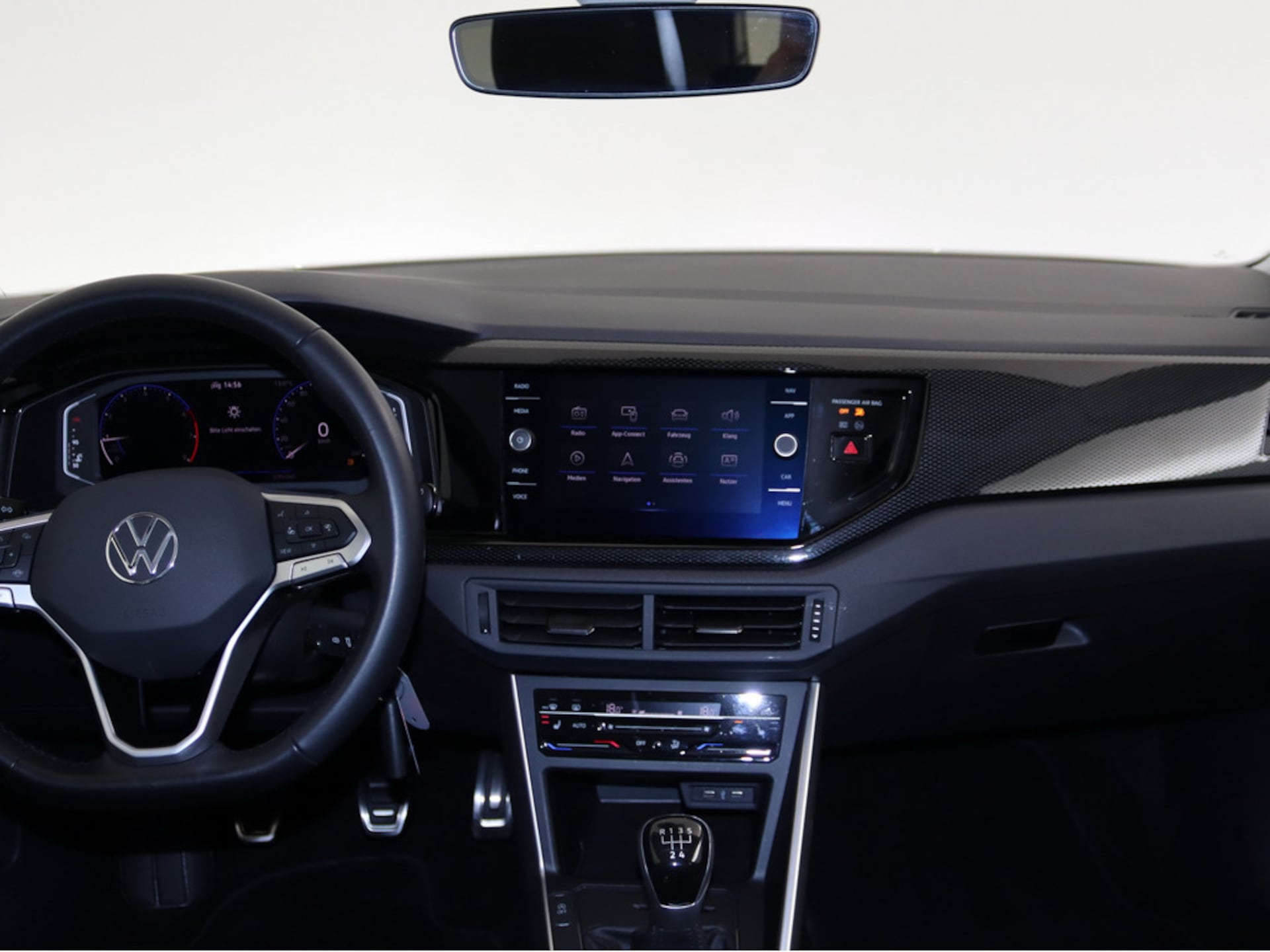Volkswagen Polo Active