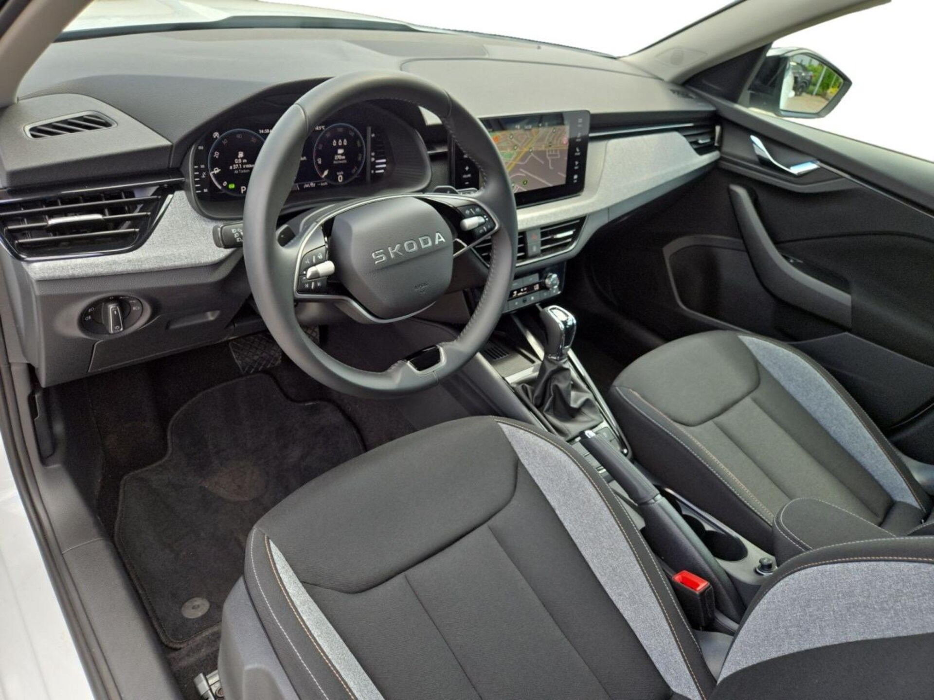Skoda Kamiq Tour