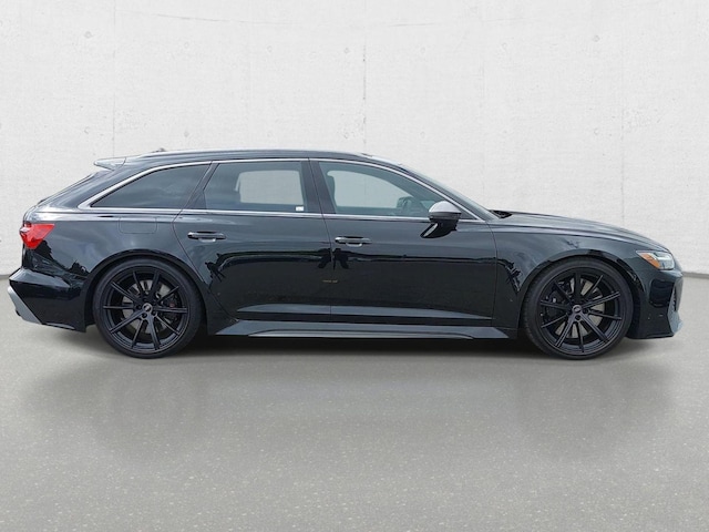 2025 Audi RS6 Avant performance