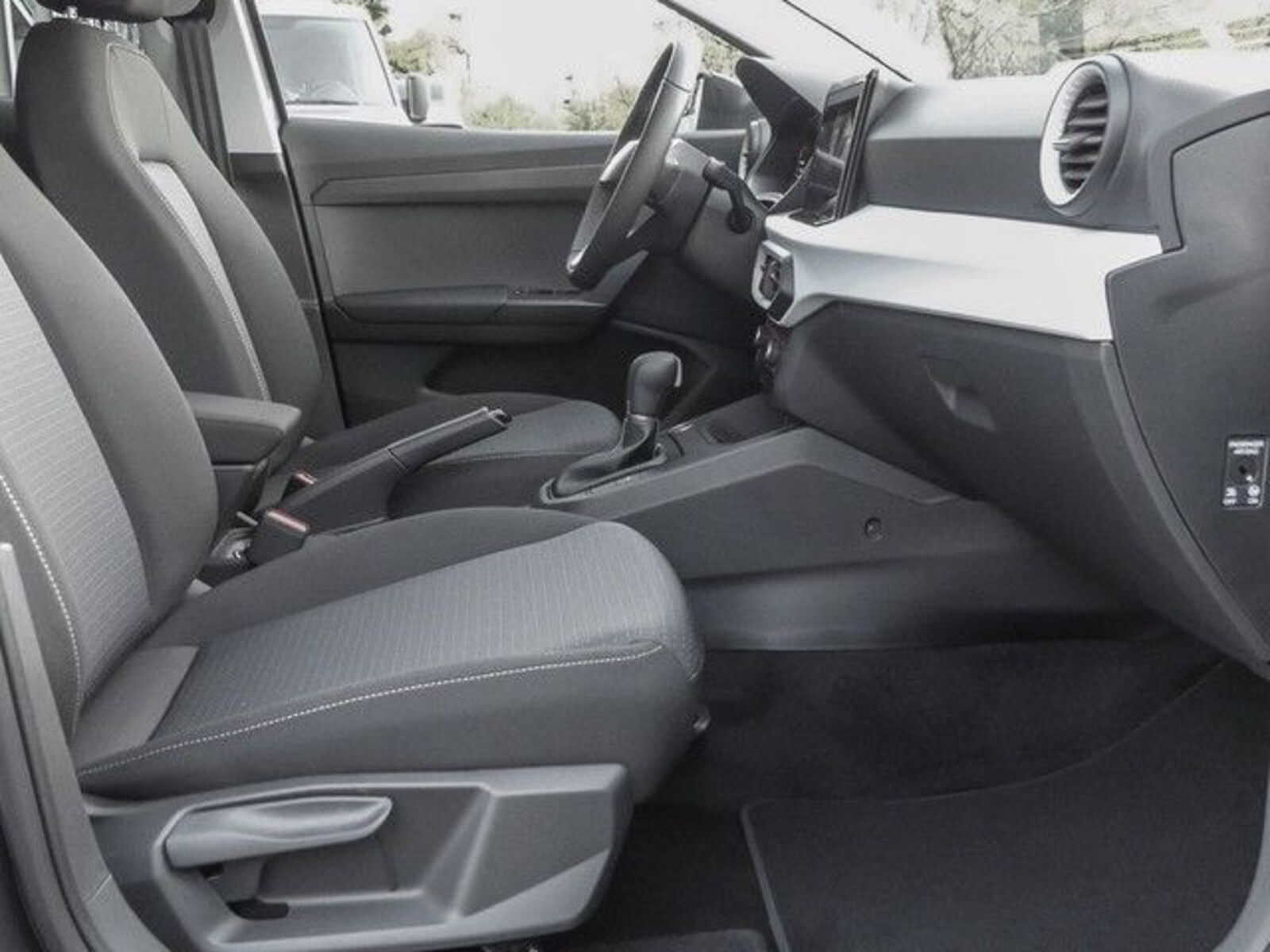 SEAT Ibiza – Bild 12