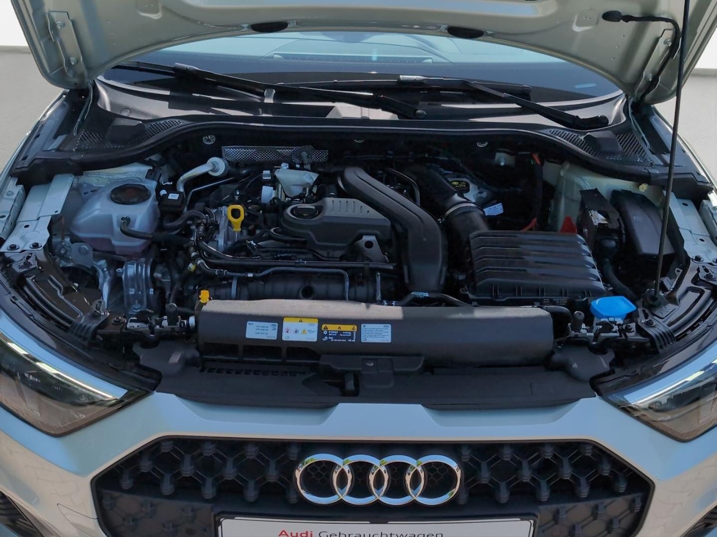Bild über Audi A1 allstreet 35 TFSI S tronic - für weitere Informationen kontaktieren Sie den Audi Partner