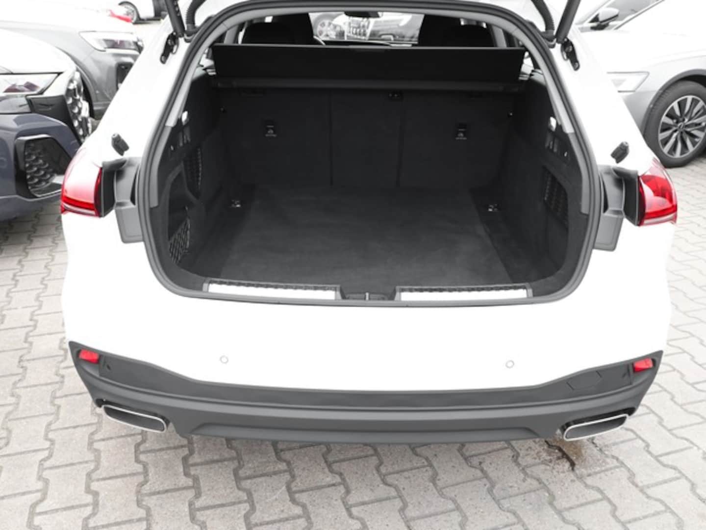 Bild über Audi A5 Avant TFSI S tronic - für weitere Informationen kontaktieren Sie den Audi Partner