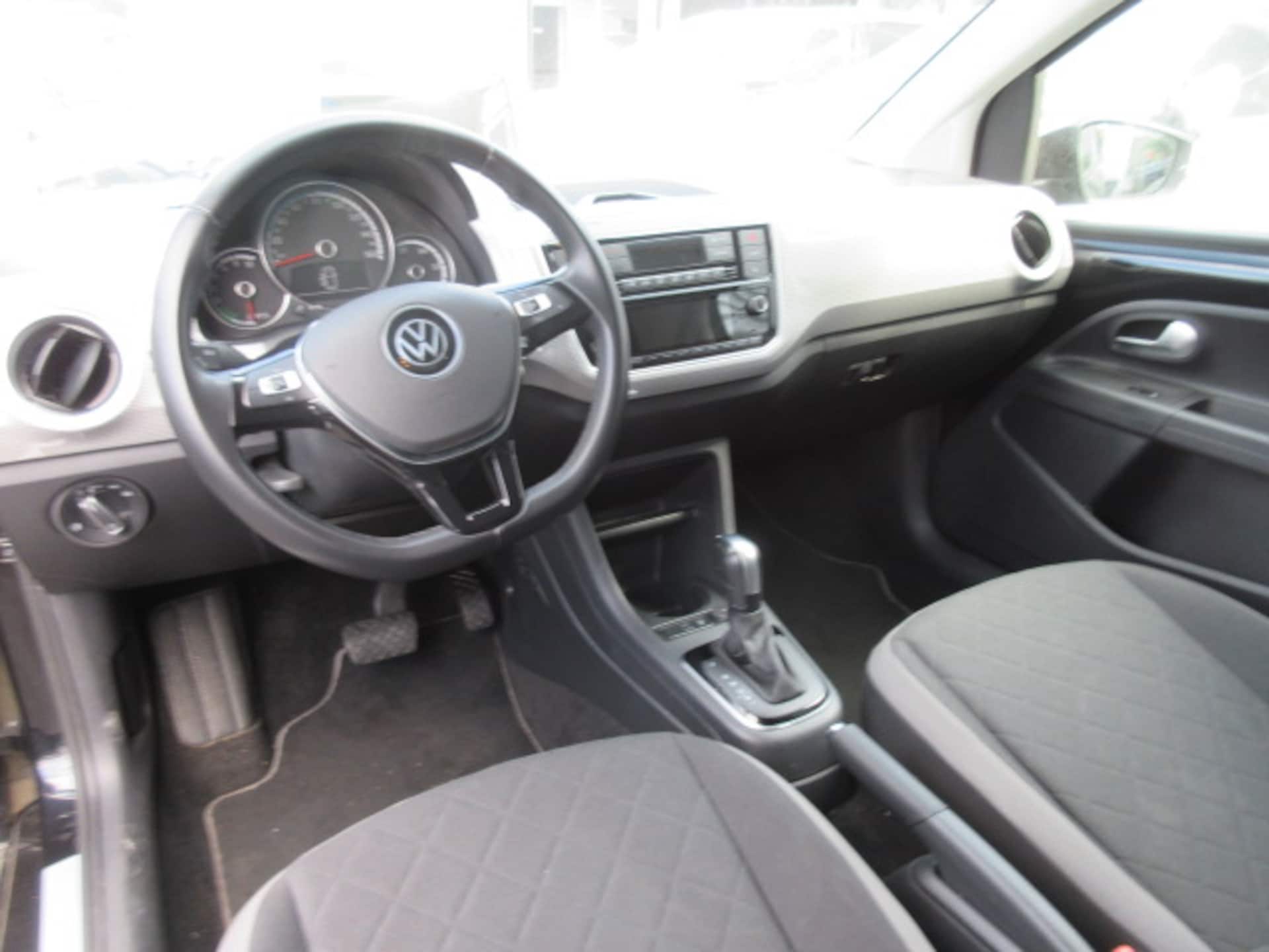 Volkswagen e-up! Style "Plus"