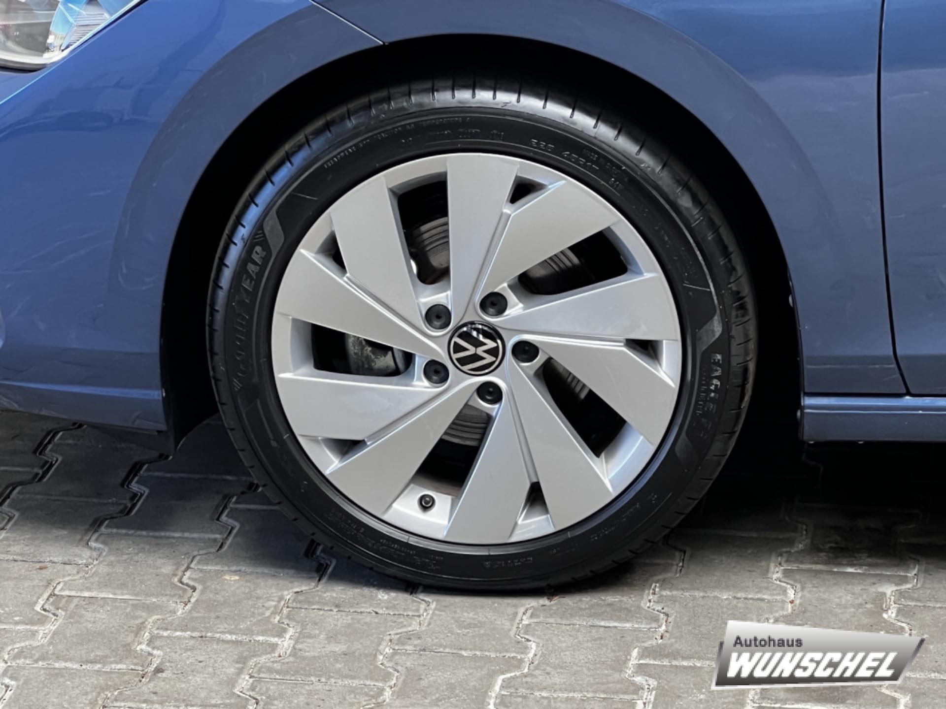 Volkswagen Golf Style