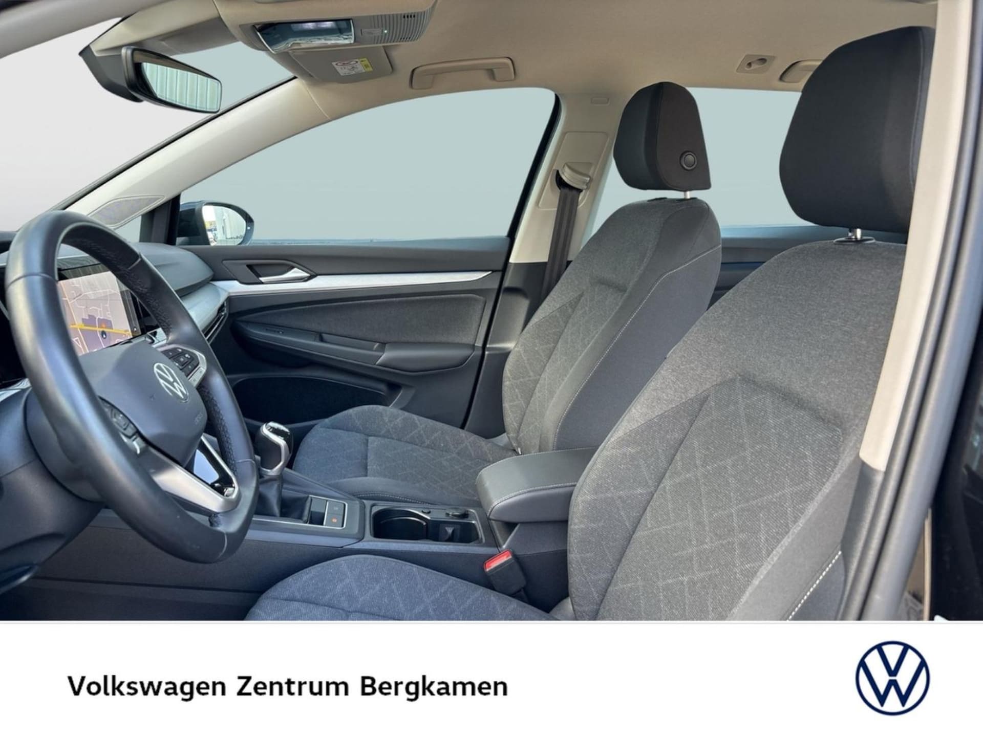 Volkswagen Golf Variant Life