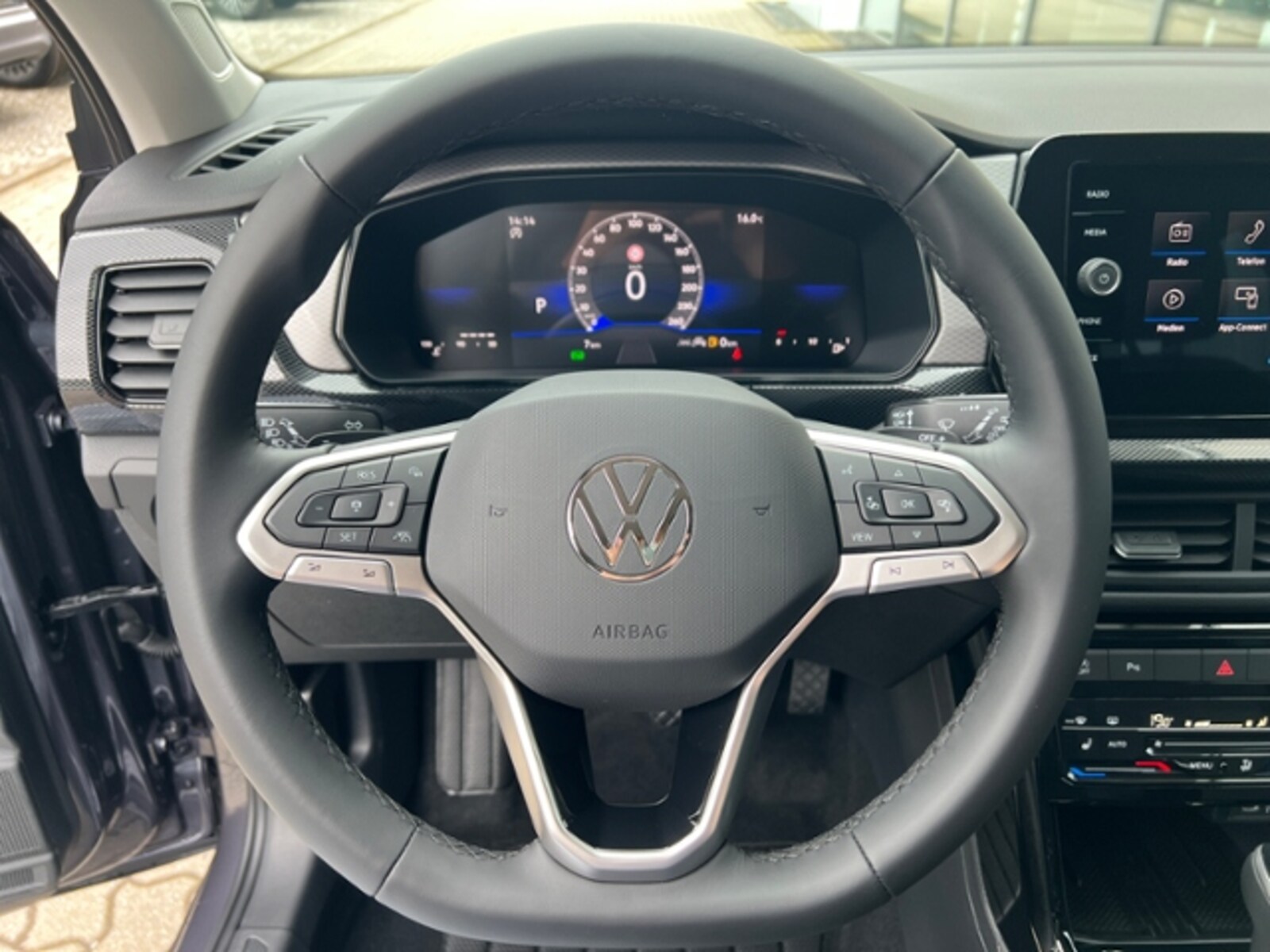 Volkswagen T-Cross – Bild 11