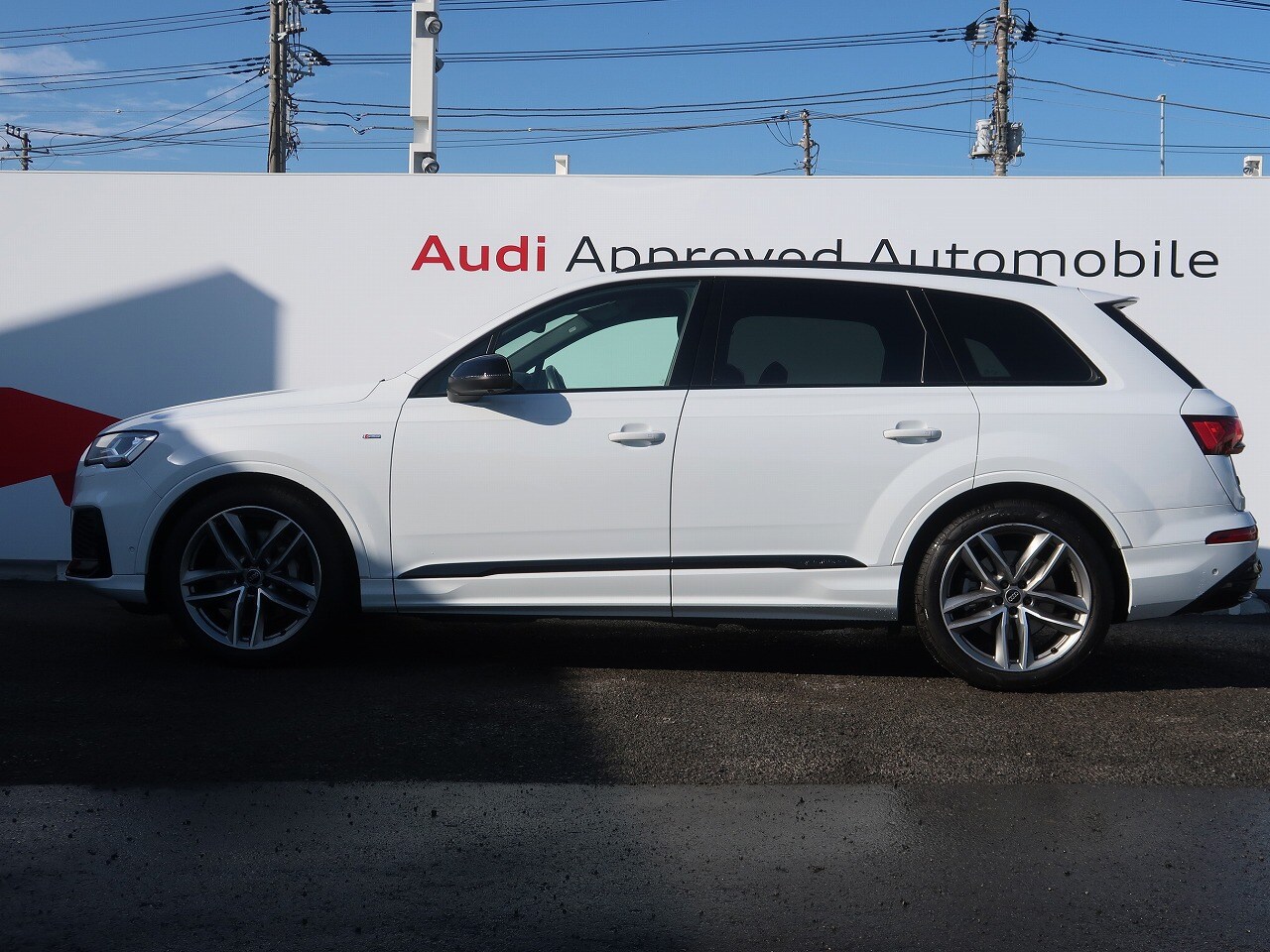 Image about Audi Q7 55 TFSI quattro S line 250(340) kW(PS) tiptronic