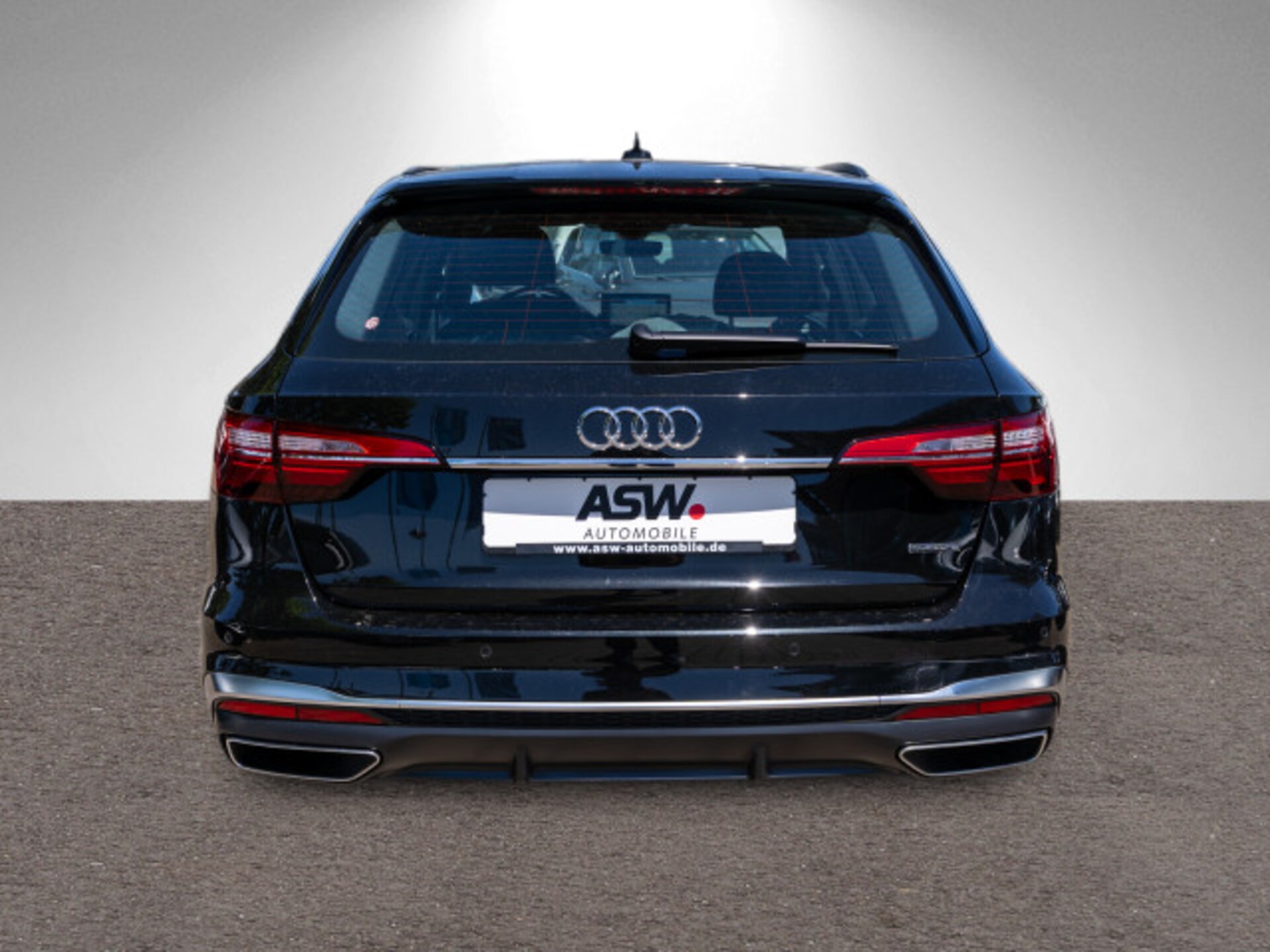 Audi A4 Avant S line
