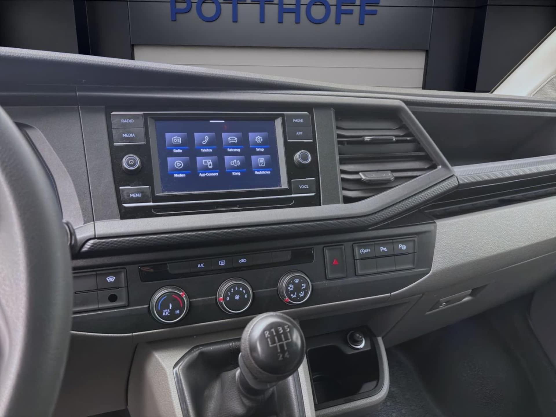 Volkswagen T6.1 Transporter Kombi kurzer Radstand