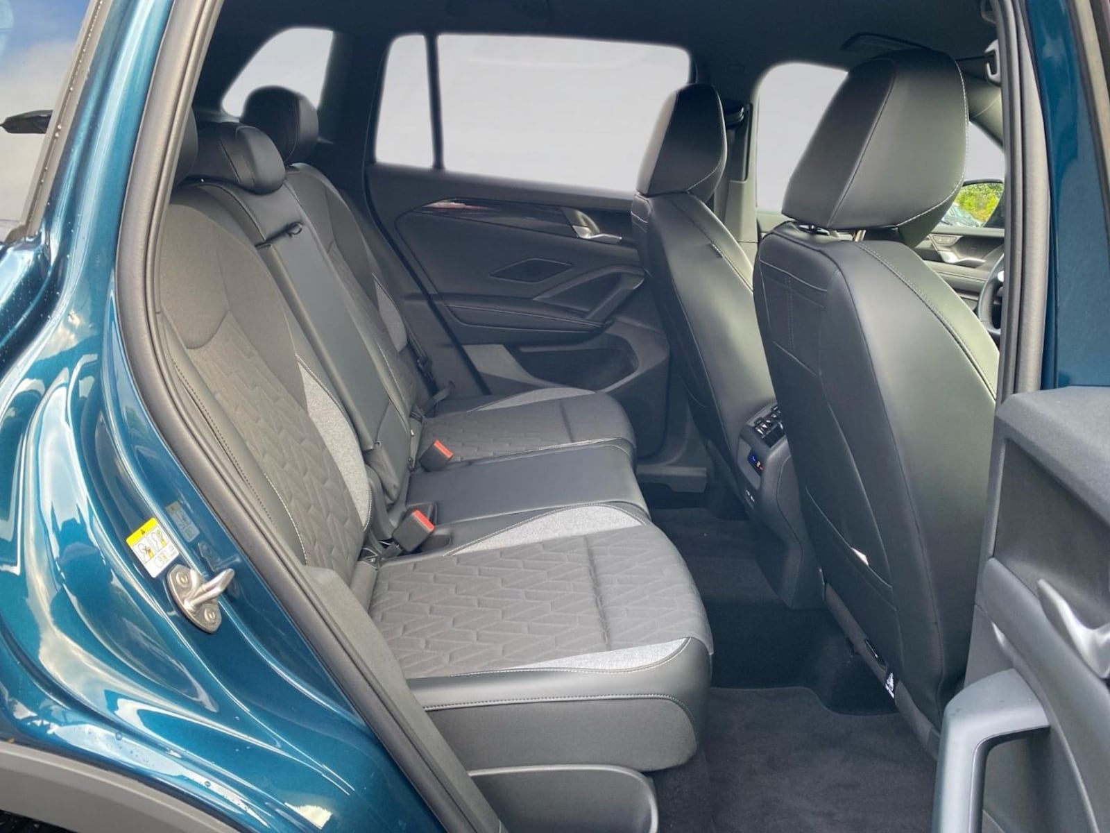Volkswagen Tiguan – Bild 11