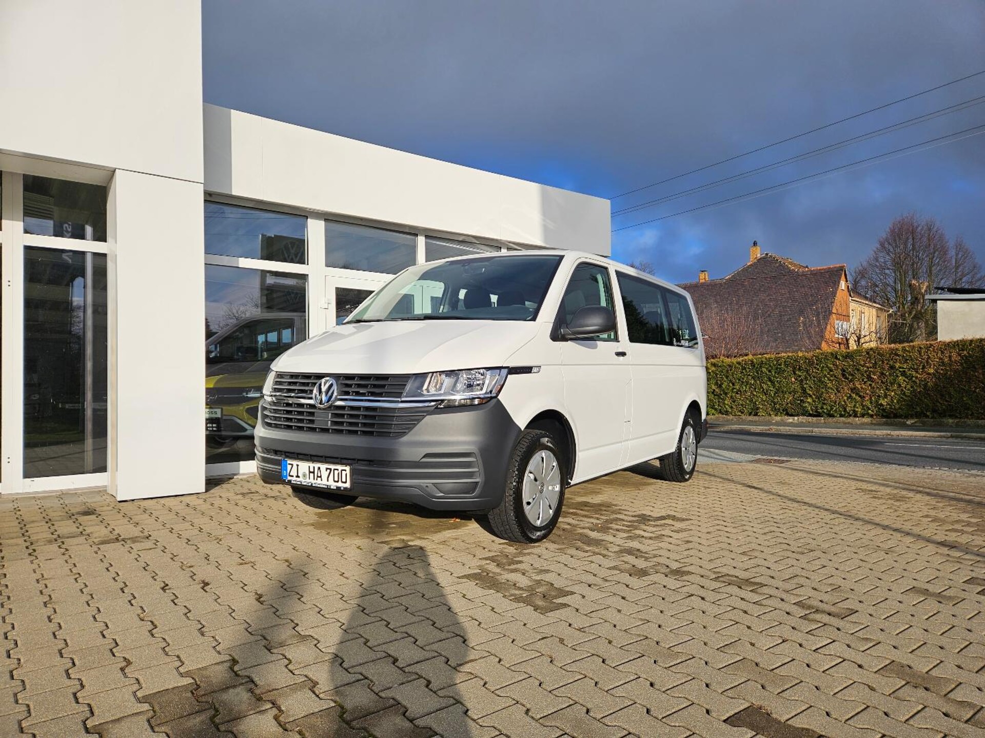 Volkswagen T6.1 Transporter Kombi kurzer Radstand