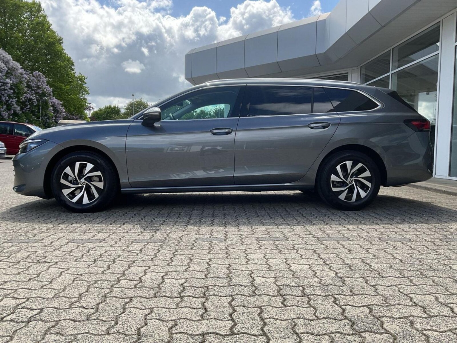 Volkswagen Passat – Bild 2