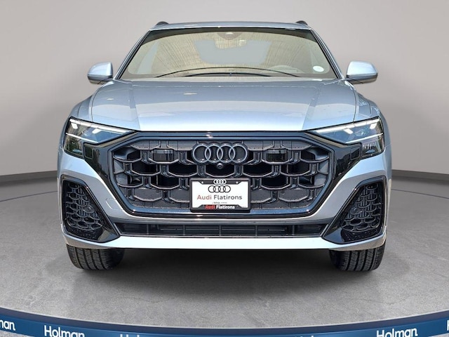 2026 Audi Q8