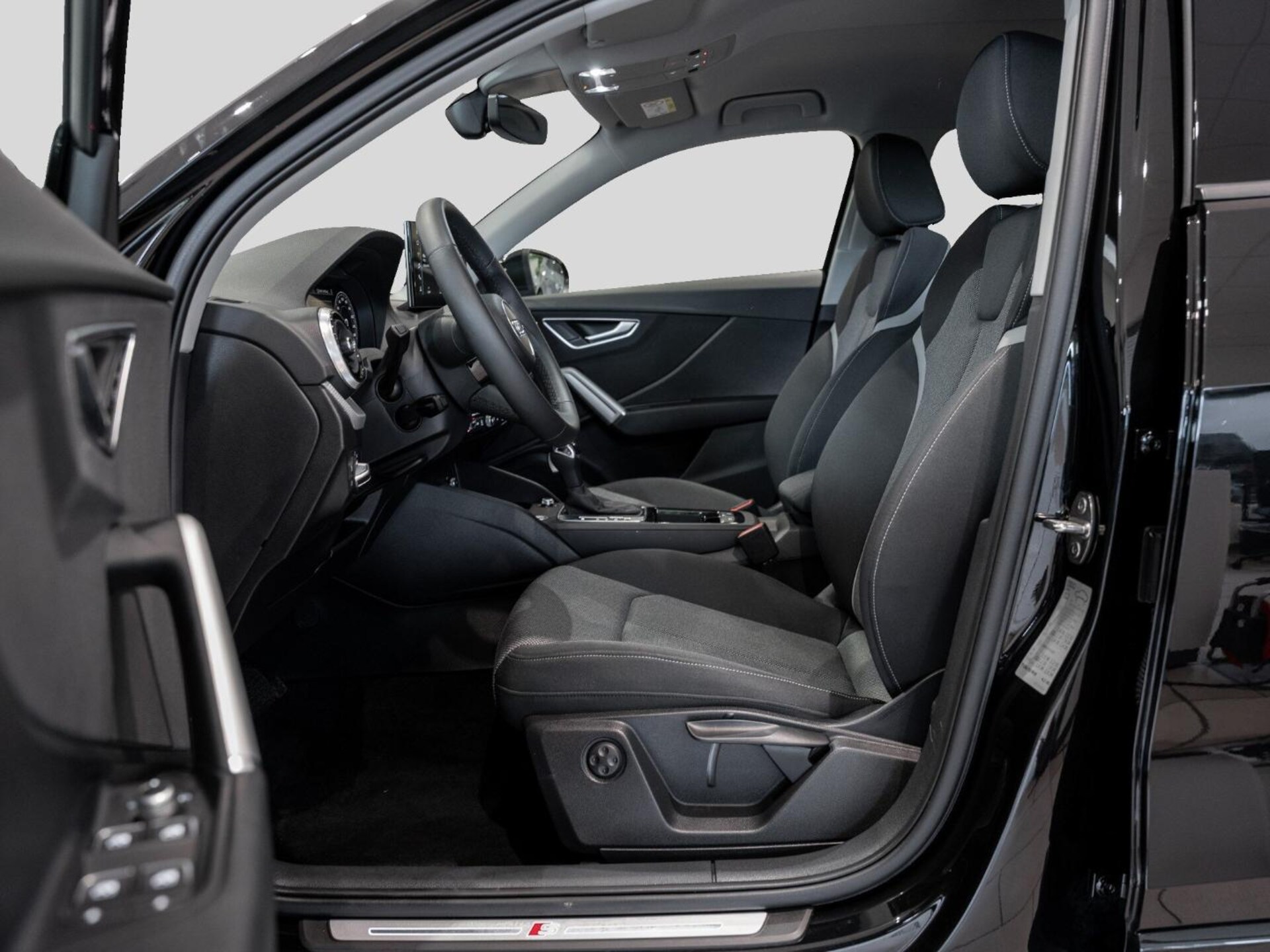 Audi Q2 S line