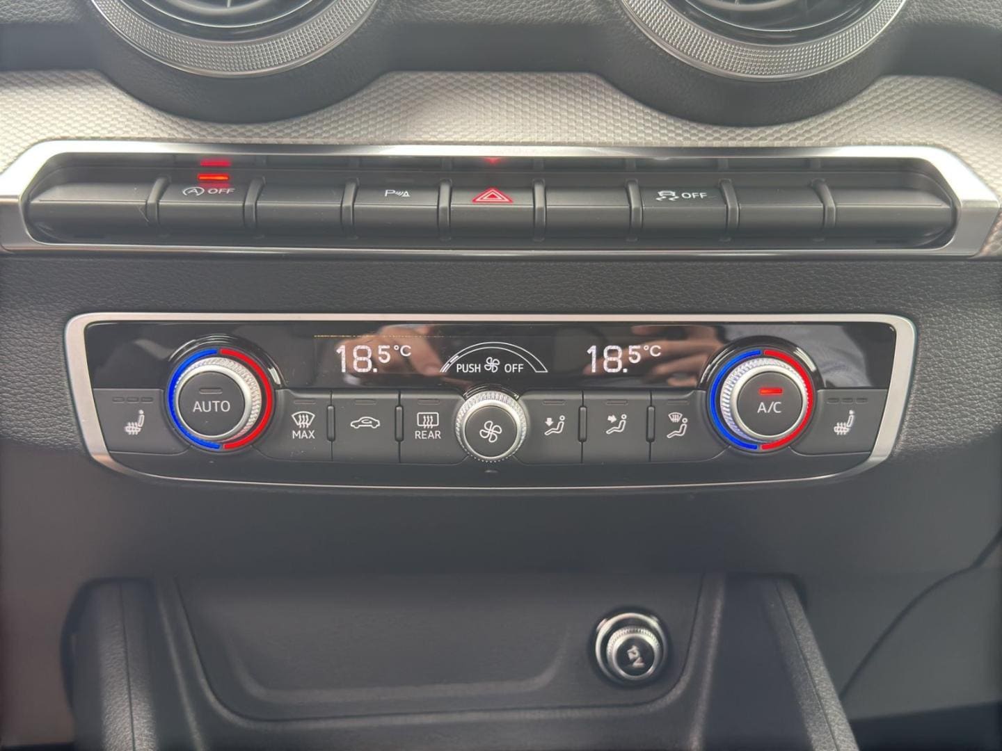Bild über Audi Q2 advanced 35 TFSI S tronic - für weitere Informationen kontaktieren Sie den Audi Partner