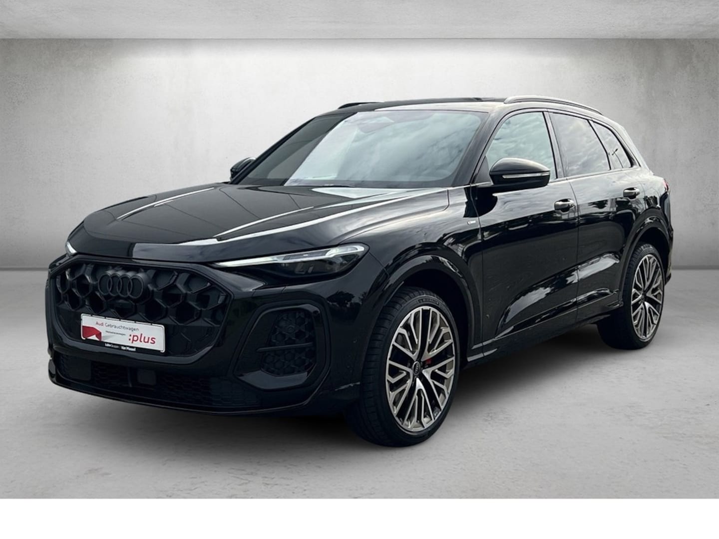 Bild über Audi Q5 SUV TFSI 150 kW S tronic - für weitere Informationen kontaktieren Sie den Audi Partner