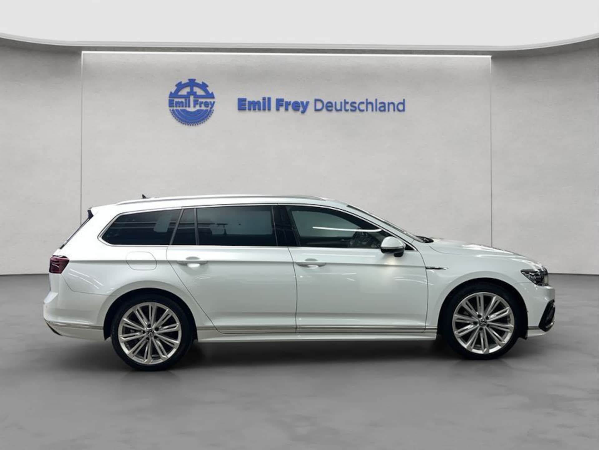 Volkswagen Passat Variant Elegance