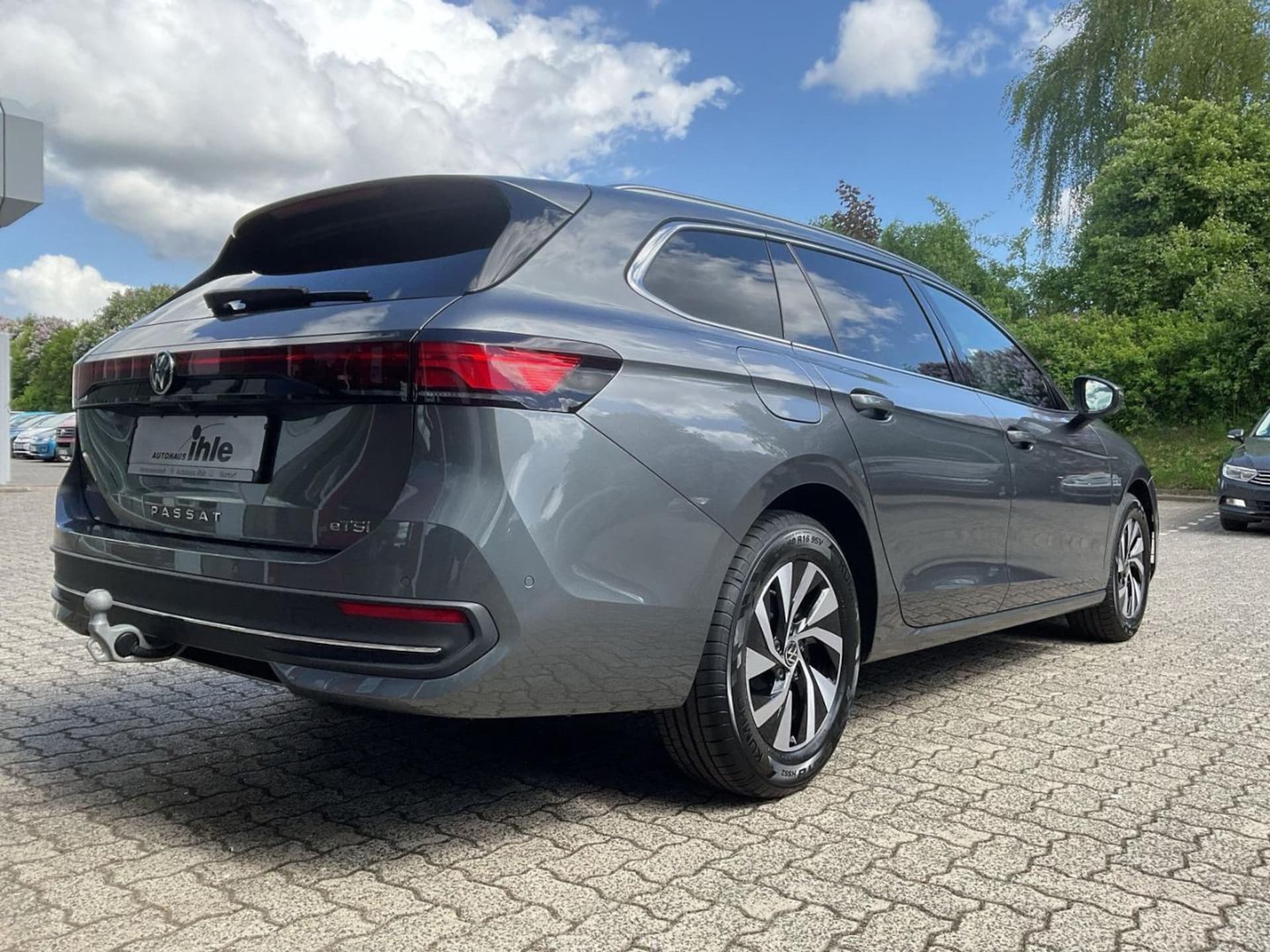 Volkswagen Passat Business