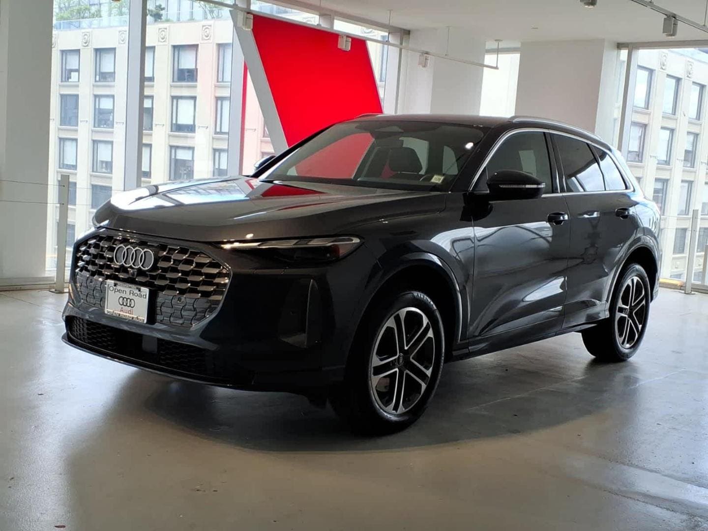 2025 Audi Q5 40 Premium's photo