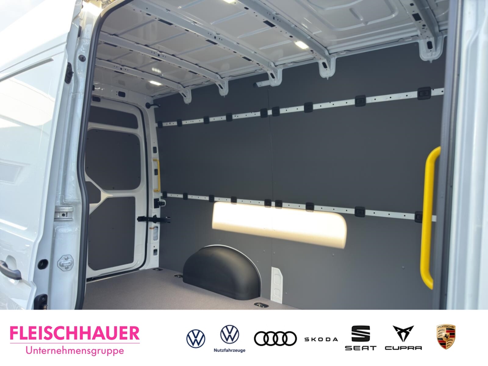 Volkswagen Crafter Kasten mittlerer Radstand – Bild 10