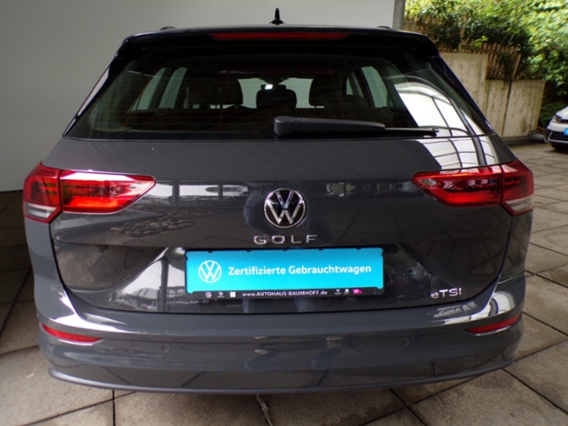 Volkswagen Golf Variant Life
