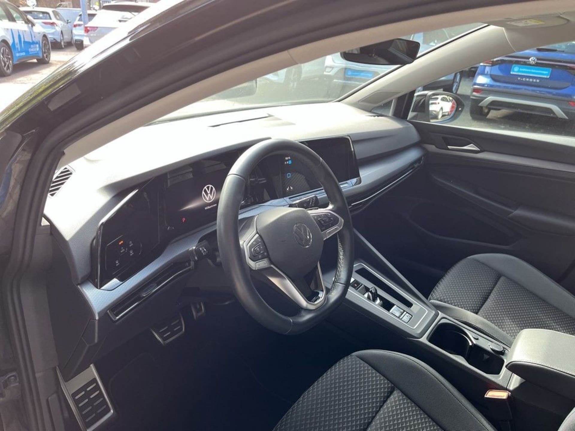 Volkswagen Golf Active