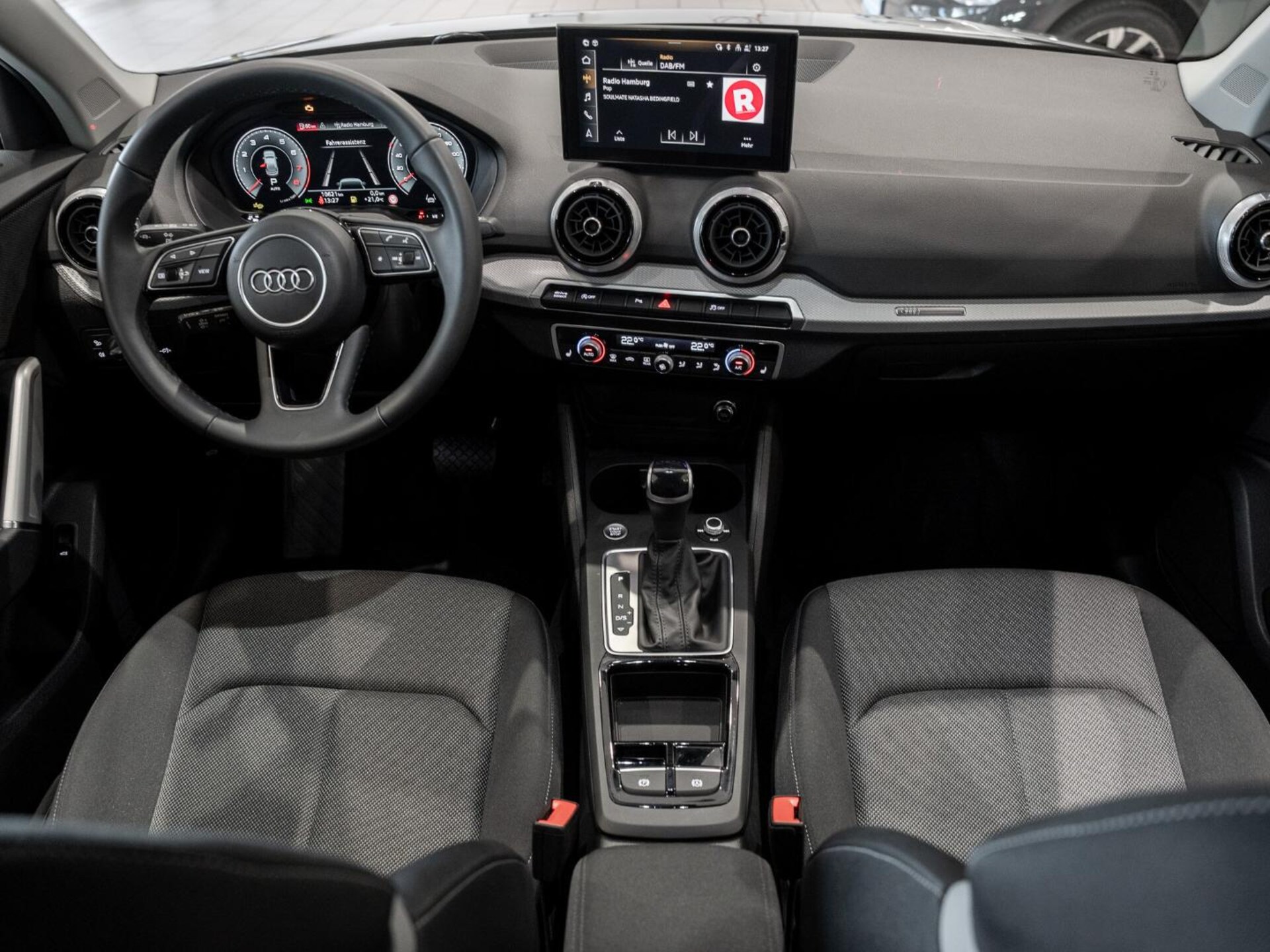 Audi Q2 S line