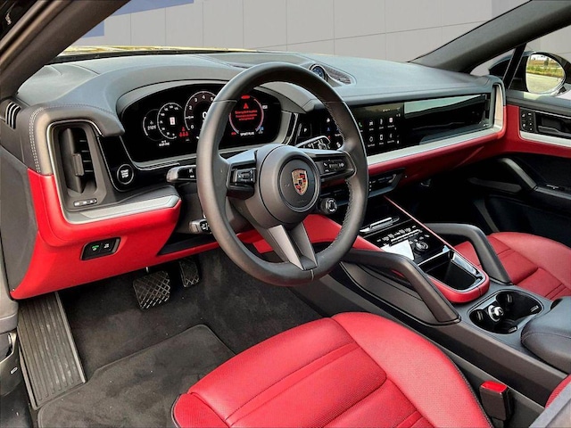 2024 Porsche Cayenne E-Hybrid Coupe