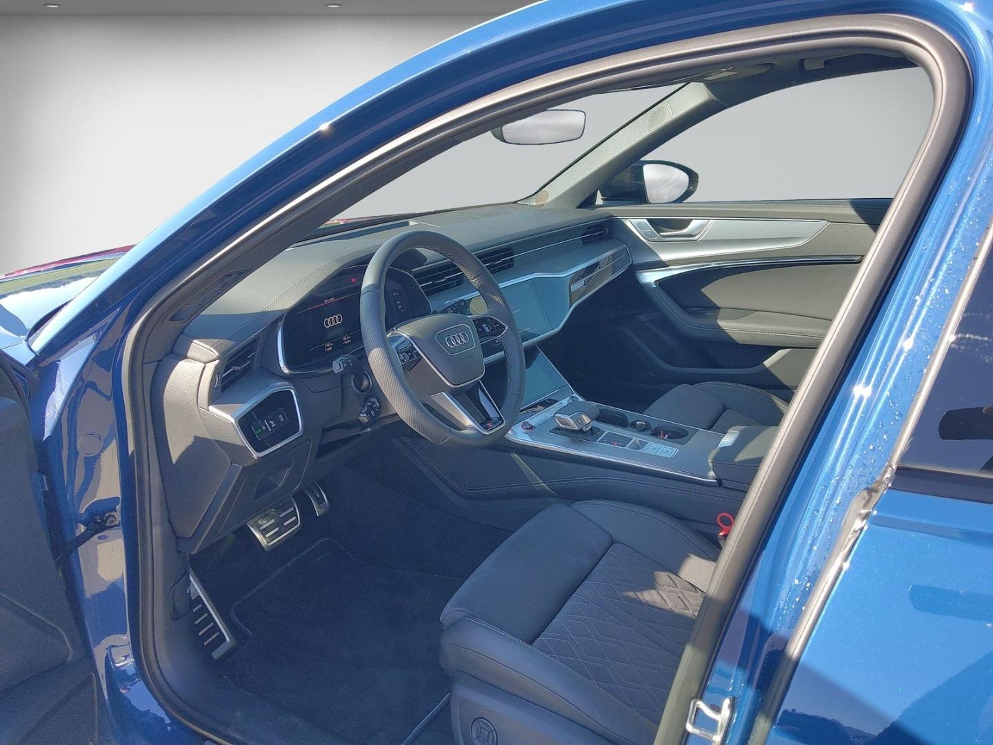 Bild über Audi S6 Avant TDI quattro tiptronic - für weitere Informationen kontaktieren Sie den Audi Partner