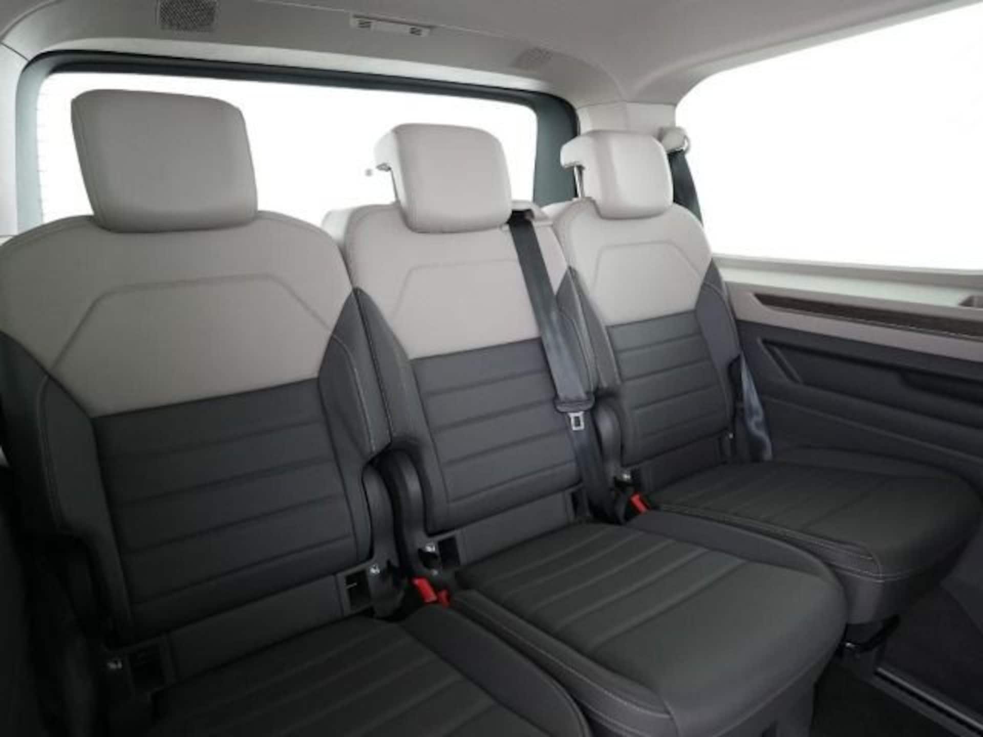 Volkswagen Multivan Langversion Style