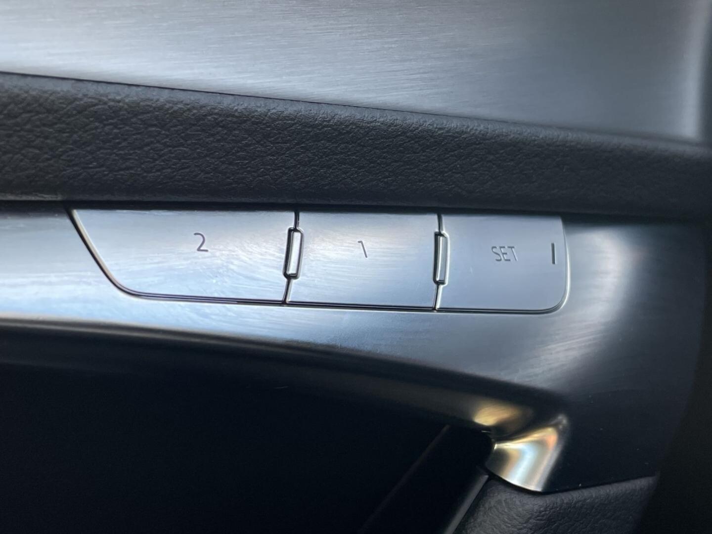 Bild über Audi S6 Avant TDI quattro tiptronic - für weitere Informationen kontaktieren Sie den Audi Partner