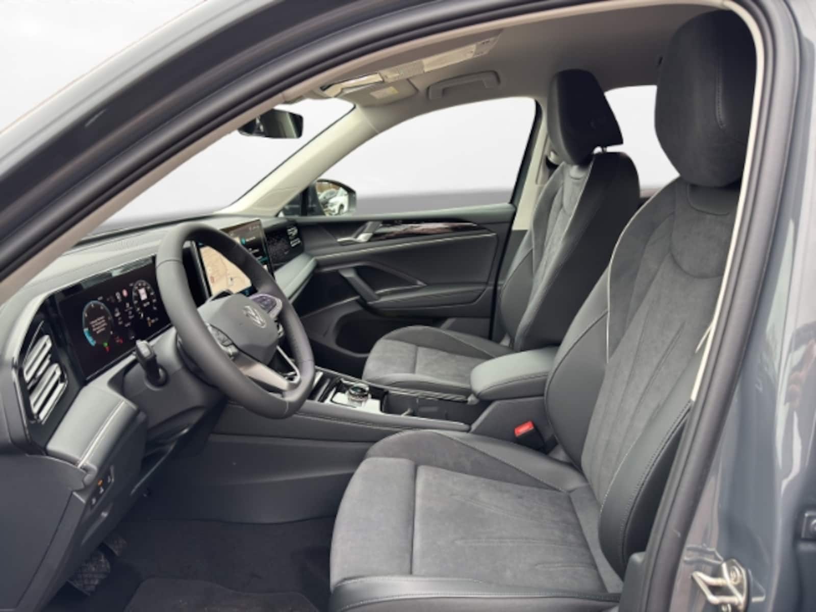 Volkswagen Tiguan – Bild 8